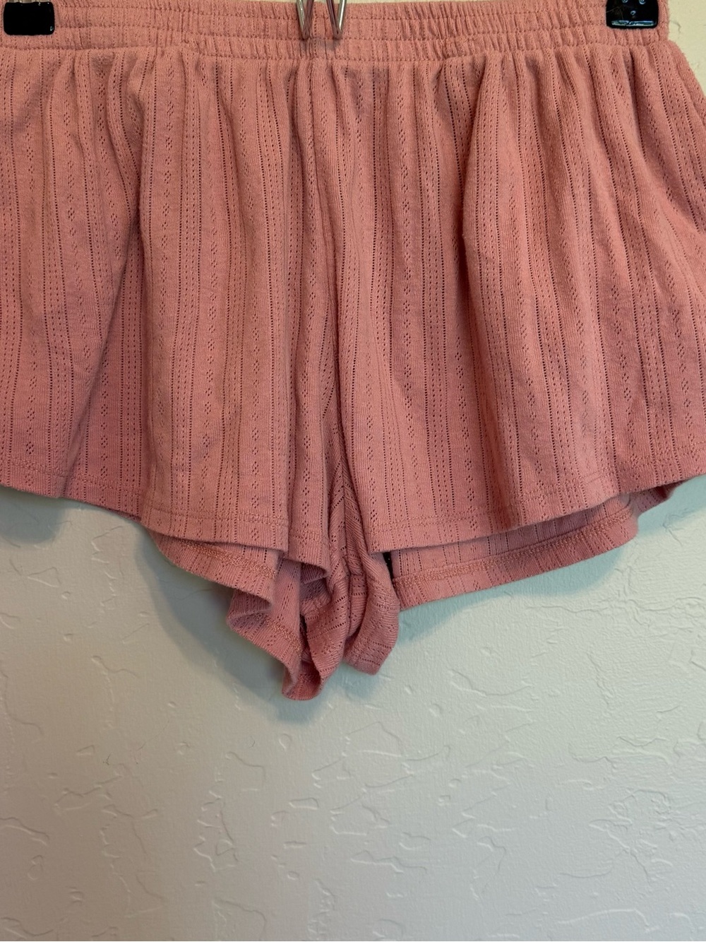 Colsie Dusty Rose Ribbed Cropped Top - Picture 6 of 9